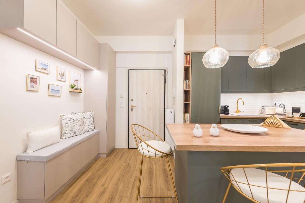 Chic And Comfort Home In Central Athens Exterior photo